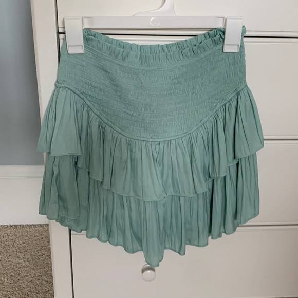 Mint green ruffle skirt - Picture 1 of 2